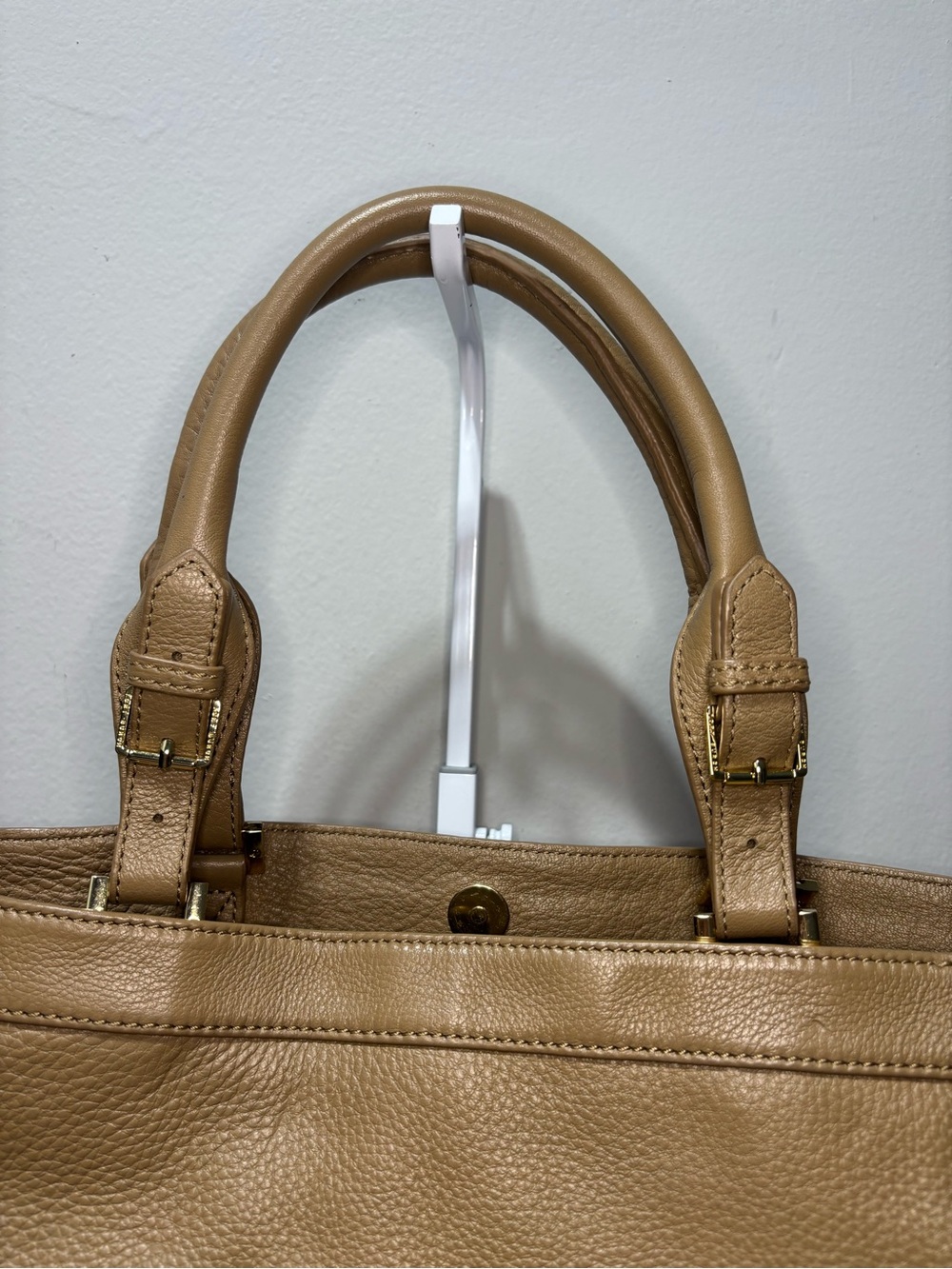 Tory Burch Kipp Tote in Sand Dollar - Picture 8 of 12